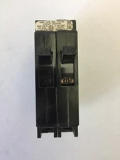 ITE QT1-2030 EQ-T DUAL UNITS PLUG-IN CIRCUIT BREAKER 120/240VAC 20/30A