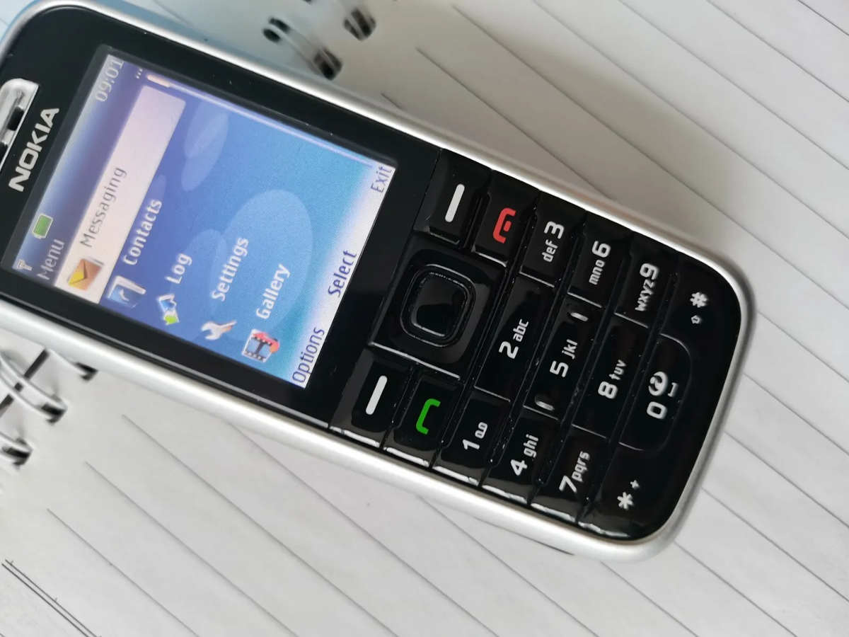 Nokia 6233 Classic Retro Phone – Black, Unlocked, Grade A+ Pristine, Vintage, Made In Finland 3 thumbnail image