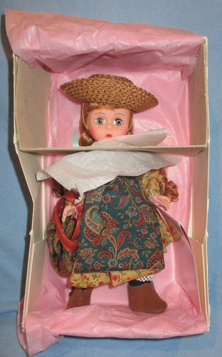 MADAME ALEXANDER ANNE Of GREEN GABLES 8" ANNE AT THE STATION  - NEW IN BOX - Afbeelding 2 van 11