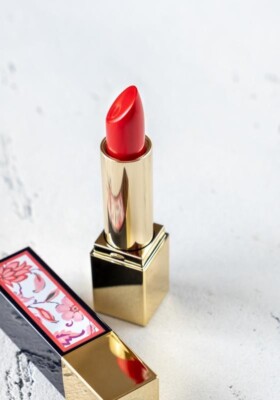 ESTÉE LAUDER Pure Color Envy Sculpting Lipstick 0.12 oz. / 3.5 g Boldface 332