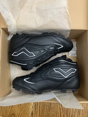 Baseball/softball  Cleats Size 6.5. venom Trac Plus Black NIB!