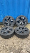 VOLVO XC40 ALLOY WHEELS 20” SET OF 4 WITH TYRES ( 245/45R20 )