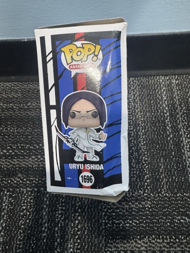 Funko Pop! Uryu Ishida Bleach #1696 NEW but DAMAGED BOX - Picture 4 of 8