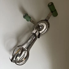 VINTAGE 20s LADD HAND MIXER EGG BEATER Wood Metal Crank Whip Whisk Old Farmhouse