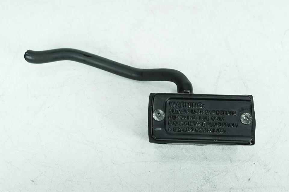 Harley Touring Electra Glide 1996 FLHT tanque de botella de depósito de freno trasero OEM Foto 3 de 4