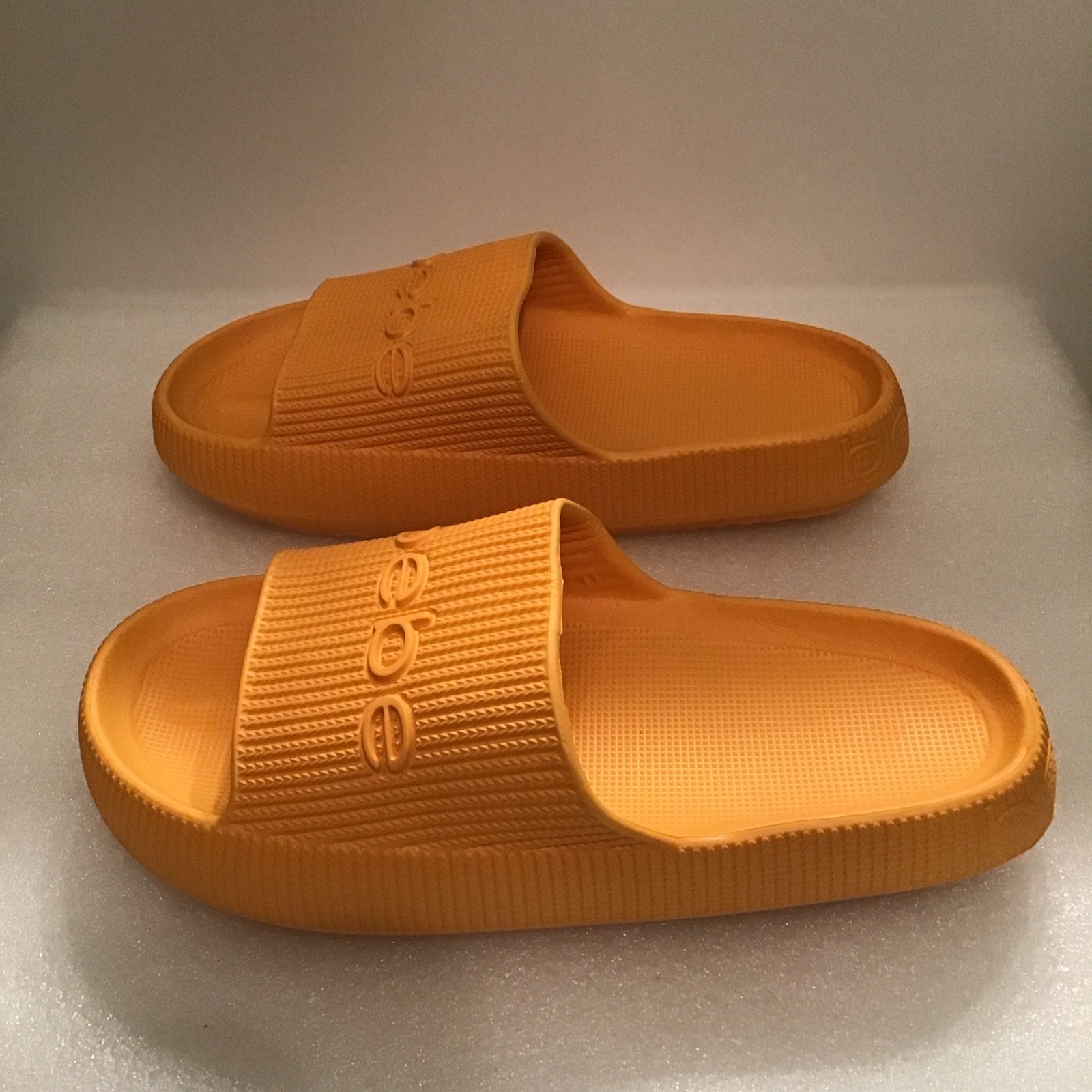 APL Bebe Slides sandalo arancione casual piscina viaggio leggero donna taglia 8