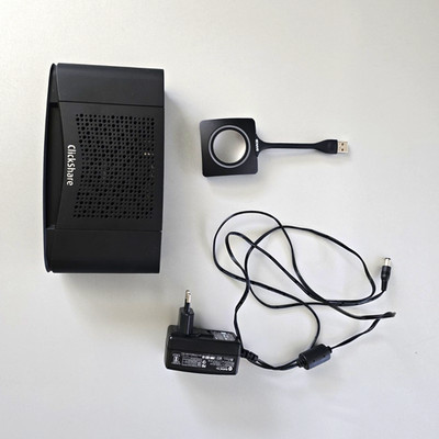 Barco ClickShare CS-100 Präsentationssystem schwarz mit USB-Button
