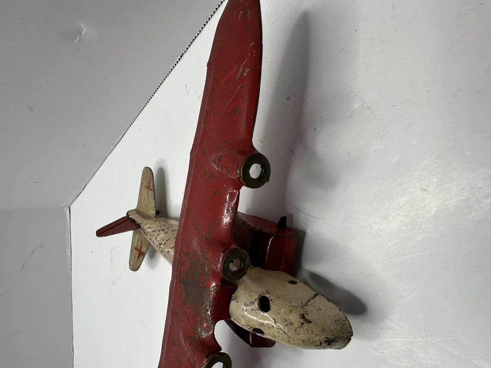 Avión de juguete vintage Wyandotte China Clipper acero prensado metal rojo años 30 Foto 4 de 4