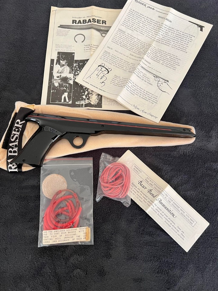 Rabaser Rubber Band Gun Pristine Condition/ original paperwork 1980's