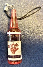 Key Fob Mini Plastic Wine Bottle Replica Pintamin Shiraz Australia 2007 750 ml