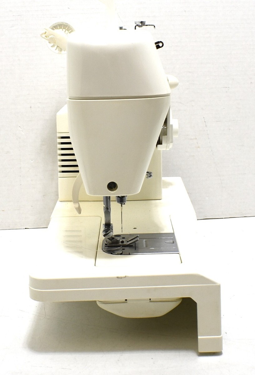Singer Sewing Machine Model 2517 C with Foot pedal | eBay
