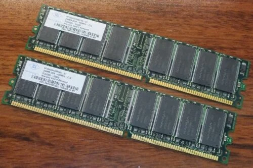 Nanya SDR SDRAM 256 MB capacidad por módulo de memoria (RAM)