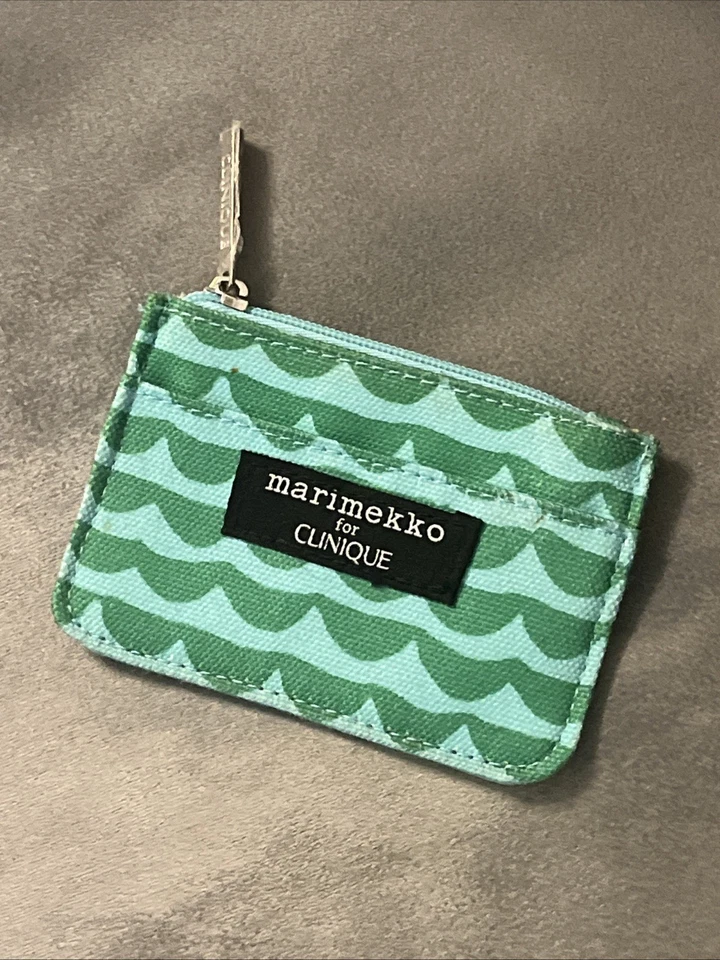 NEW Marimekko For Clinique - Wavy Green Zipper Coin Purse-  4" NEVER USED - NWOT - Image 2 of 4