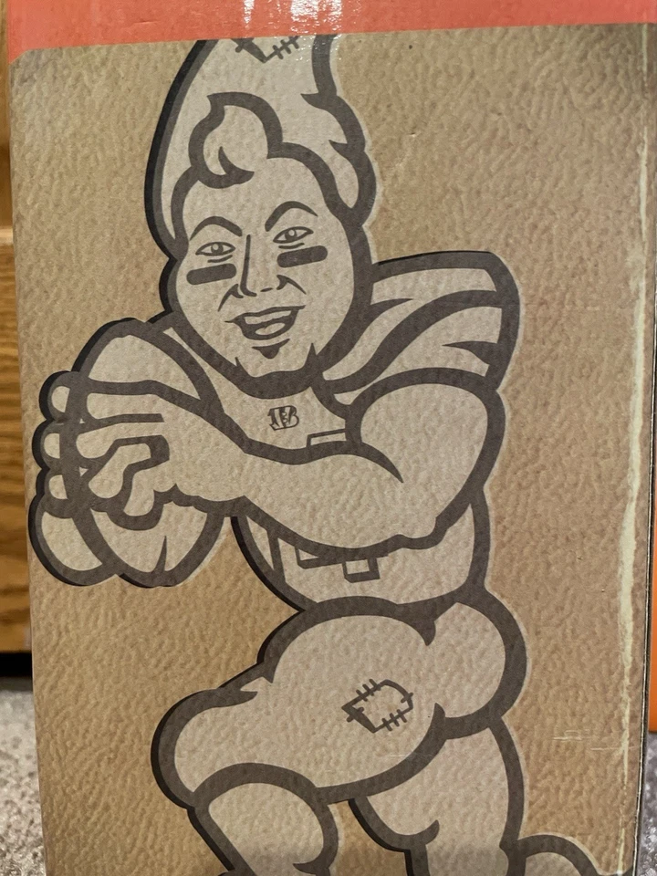 Andy Dalton Cincinnati Bengals Pepsi Garden Gnome Forever Коллекционные предметы НОВЫЕ  - Изображение 3 из 4