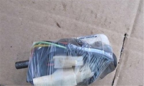 Used 1Pcs Panasonic Servo Motor MSM5AZP1C8 lf - Bild 1 von 2