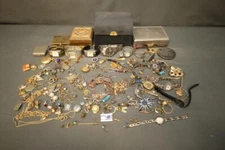 1 LB JEWELRY lot- Estate lot-WEARABLE- Old & New mixed - Fashion- LOOK Bulk#8