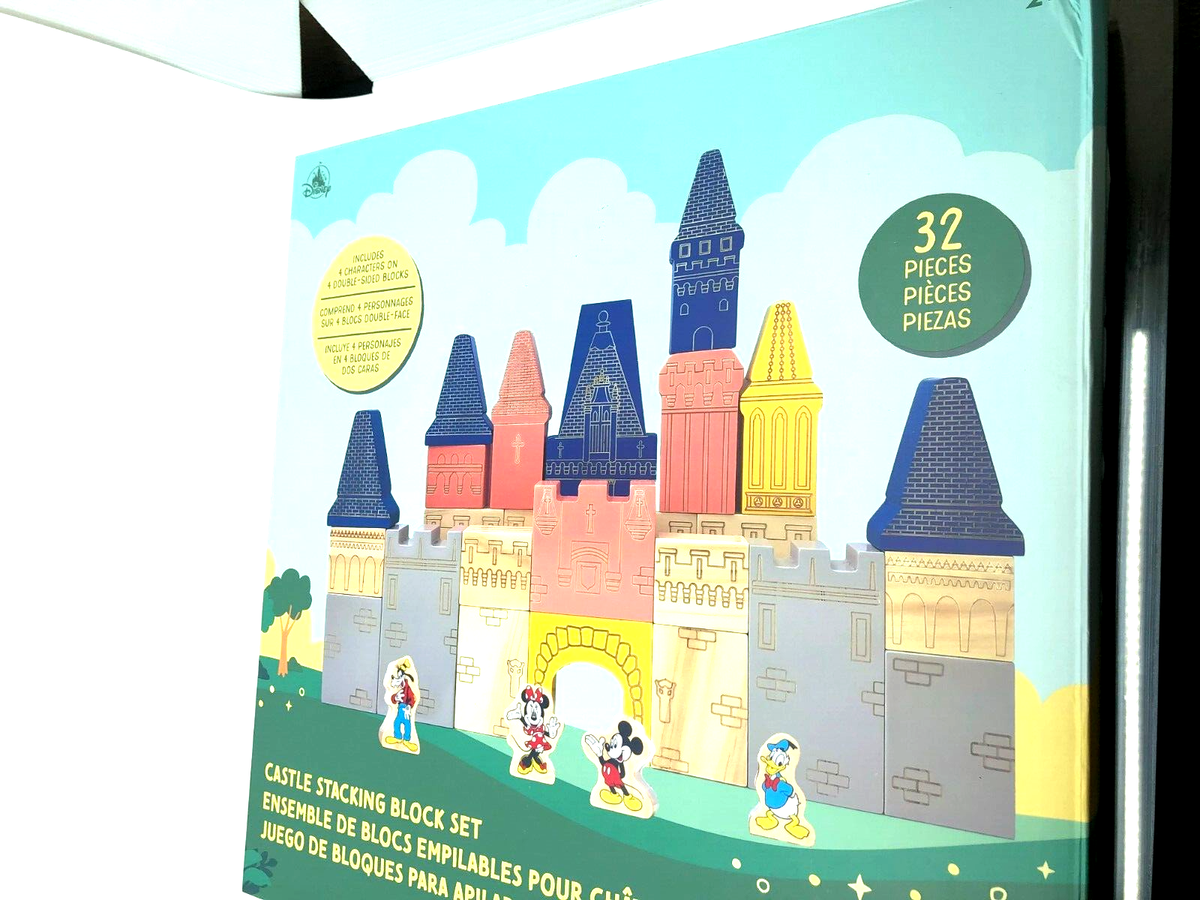 Mickey Mouse and Friends Castle Stacking Block Set – Disneyland