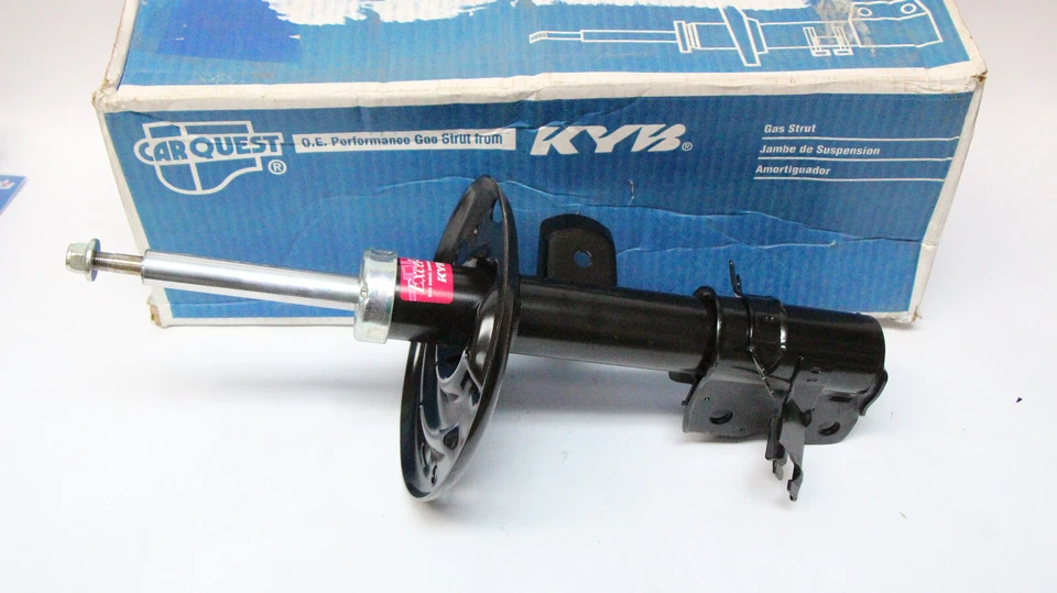 Puntal delantero derecho KYB para Nissan Altima 2007-2012 sedán cupé 339146 Foto 2 de 4