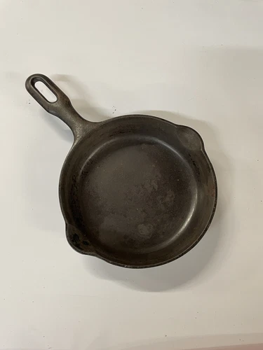 Vintage Griswold #3 Iron Mountain 1031 Cast Iron Metal Skillet Pan Fire Ring