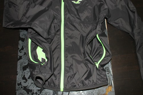 TOP HOLLISTER Herren Regen Wind Jacke Schwarz Grün Größe M Neu mit Etikett - Bild 3 von 6