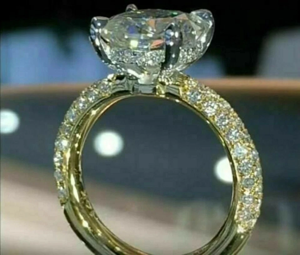 2.77Ct Cushion Cut Solitaire Moissanite Engagement Ring Solid 14K Yellow Gold - Image 4 of 4