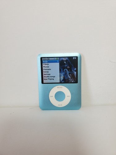 Apple iPod Nano 3rd Generation 8GB Model A1236 Blue Turns On Plays FOR PARTS