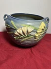 ROSEVILLE U.S.A. 663-6 Blue Vase Double-Handle Freesia Jardiniere