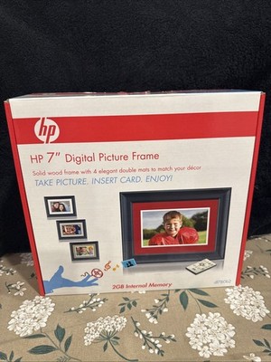 NEW HP 7'' Solid Wood Digital Picture Frame Remote df780a2 2GB Memory 4 Mats Gift