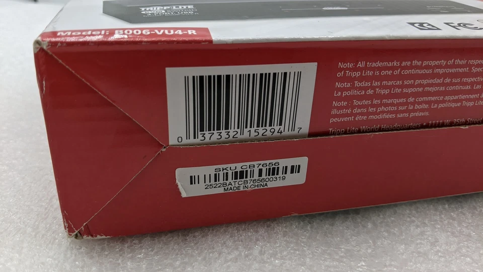 Tripp Lite 4-Ports External Desktop KVM switch VGA/USB w/ PSU (B006-VU4-R) - Image 4 of 4