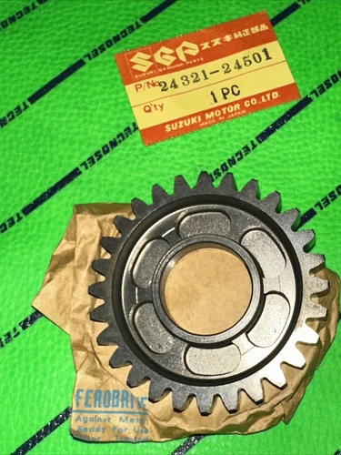 GEAR, 2ND DRIVEN (NT:28) *{MODEL F}*