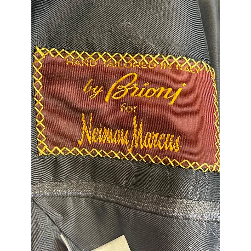 Chaqueta Brioni x Neiman Marcus Nomentano Gris Azul Rayas Hombres 50L EE. UU. 2B Frontal Foto 3 de 4