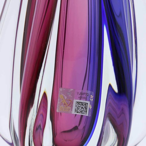 GlassOfVenice Murano Glass Sommerso Ribbed Bud Vase - Rose and Blue - Picture 6 of 8