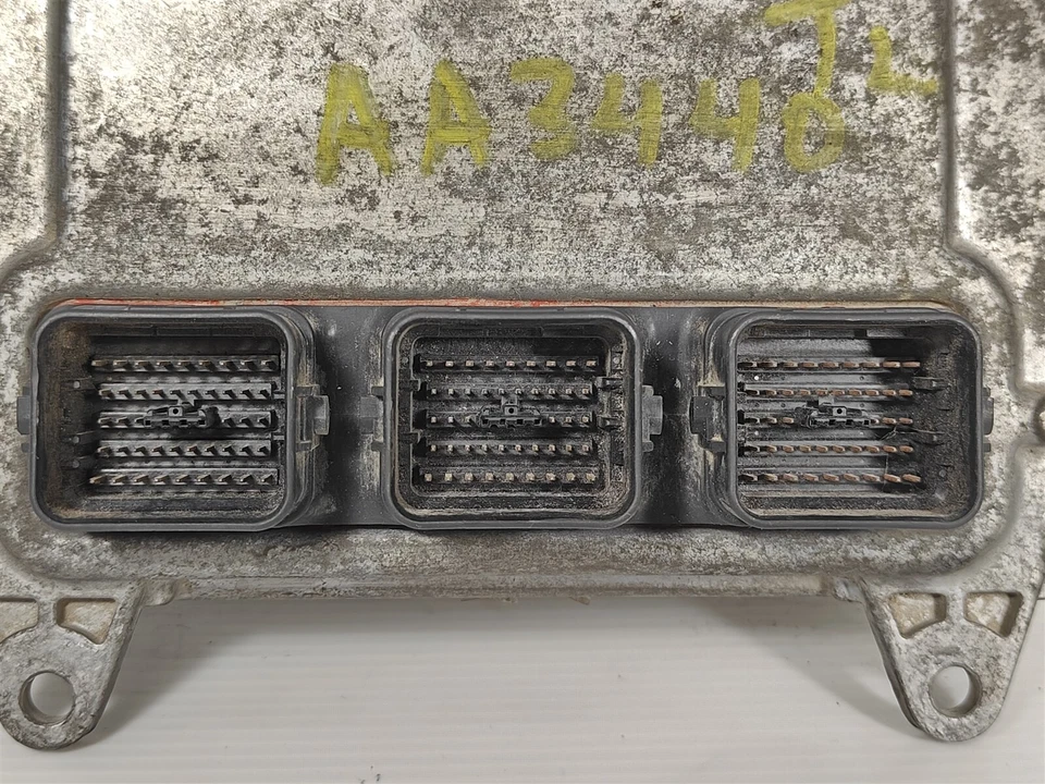 37820RMXA01 Honda Civic 2001 Computadora Cerebro Motor Control ECU 16D1 186 B19 Foto 2 de 4