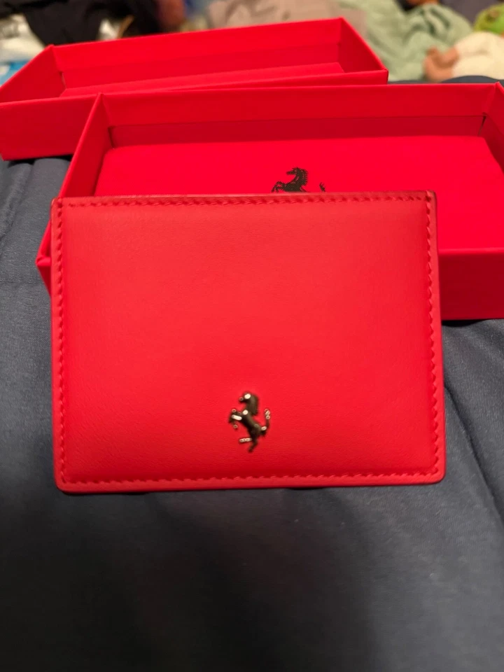 Ferrari Second Life leather card case Red - Image 3 of 4