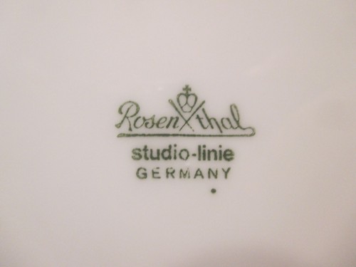 Rosenthal Studio-Line Germany Asymmetrical Dinner Plate - Picture 4 of 4