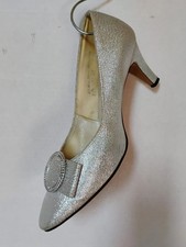 VTG 60's Jackie O CHIC "Young Modes" Silver with Large Bow Slip-on Pumps 8.5-M