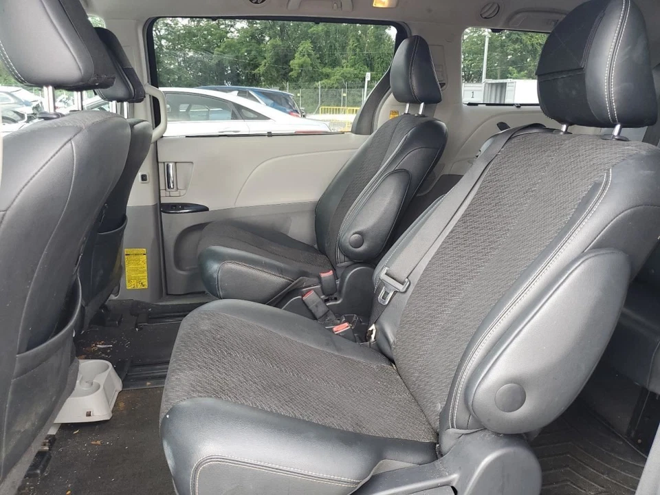 (LOCAL PICKUP ONLY) Steering Column Dash Shift Canada Market SE Fits 11-14 SIENN - Image 4 of 4