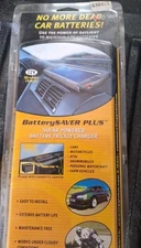New Solar Powered Battery Trickle Charger 12V original pack