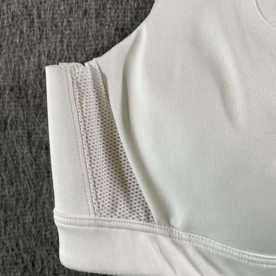 ¡NUEVO! Sujetador deportivo/yoga Nike XS (A-C) Alpha soporte alto para mujer-blanco DD0430-100 Foto 4 de 4