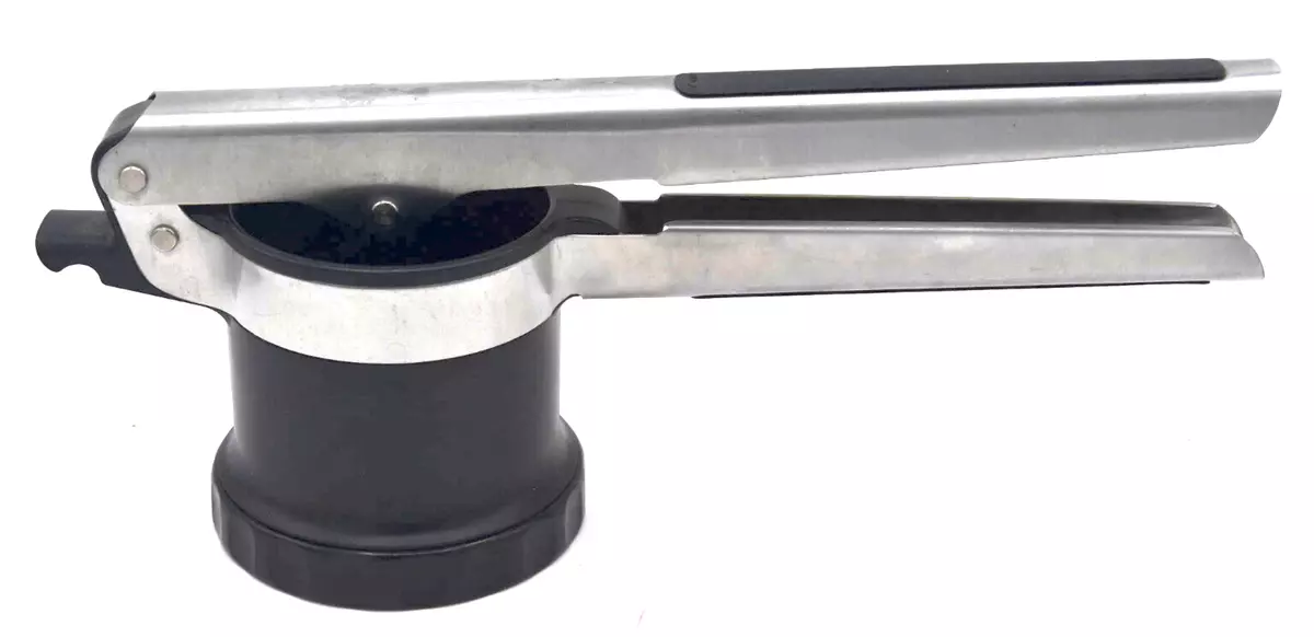  OXO Good Grips Stainless Steel Potato Ricer: Home