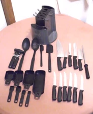 Kitchen Farberware Classic 21-piece Spin N Store Rotating Carousel Cutlery Set