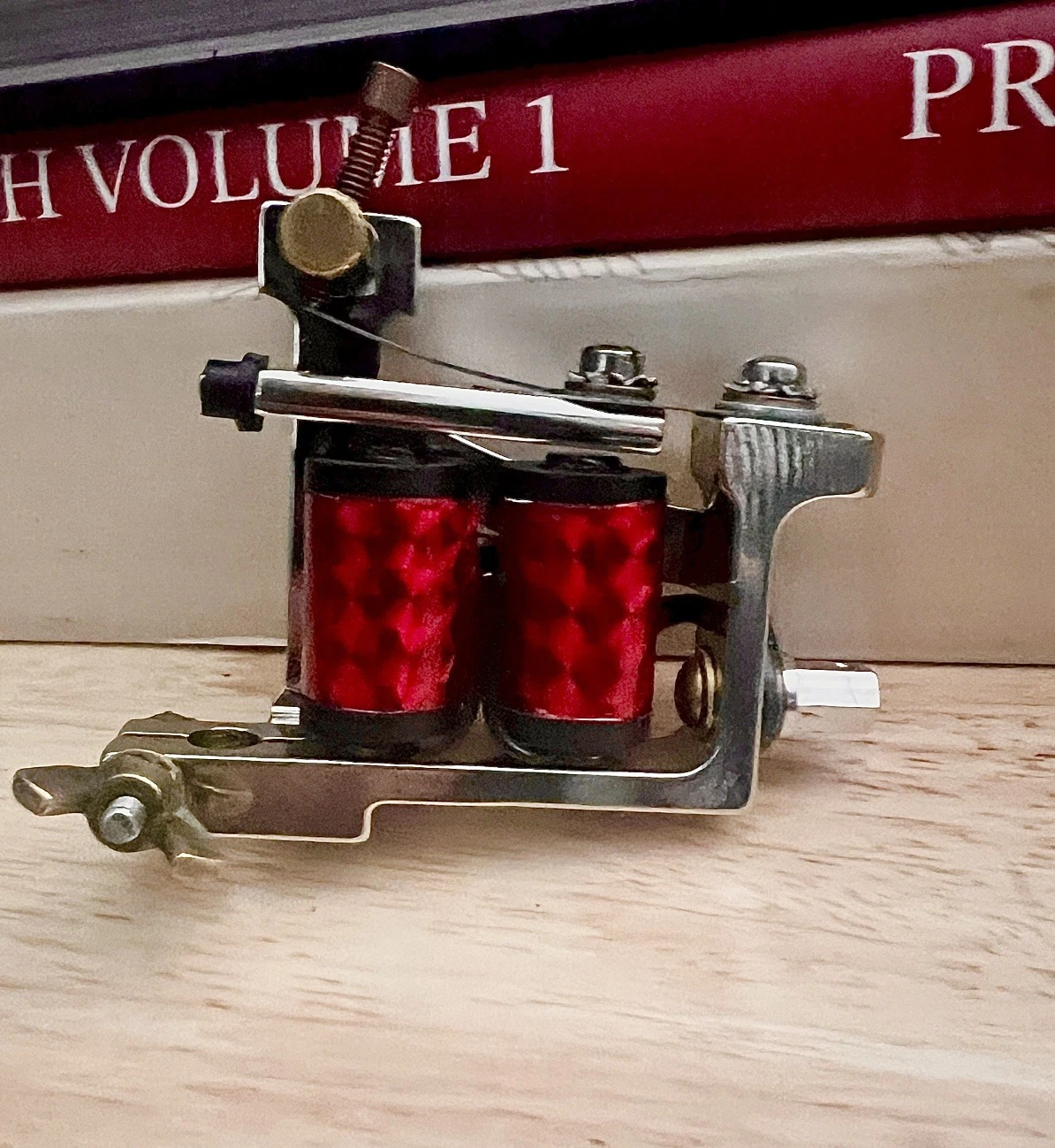 Mario Desa Shader - Coil Tattoo Machine That Runs Fantastic, Well Taken Care Of - product detail image 3