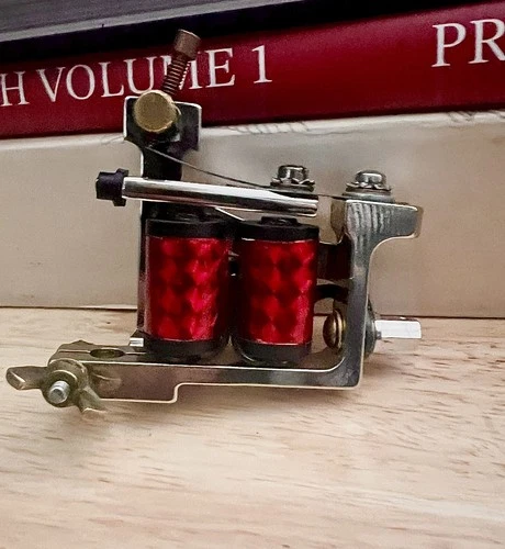 Mario Desa Shader - Coil Tattoo Machine That Runs Fantastic, Well Taken Care Of image 3