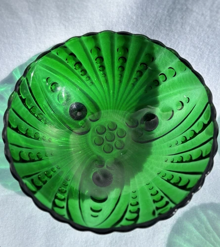 Vintage Anchor Hocking Emerald Greek Glass Berry Bowls Set