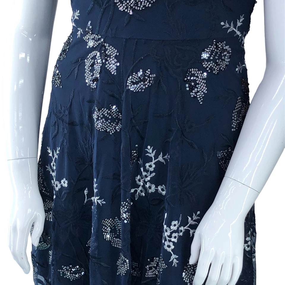 Vestido de Noche Frank Lyman Talla 8 Azul Medianoche Gasa Transparente Superposición Estrás Foto 4 de 4