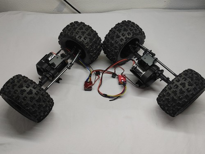 #ad Two Exceed RC Crawler MOA Axles 1 8 w Custom Skid Plus Two Quicrun 1060 ESC $349.99