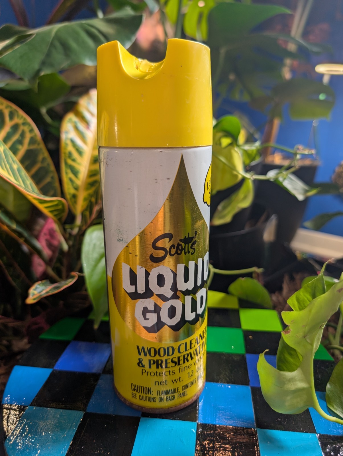 Vintage Scott’s Liquid Gold 14 oz  Lemon Scent Wood Cleaner Prop Full 1980s 90s