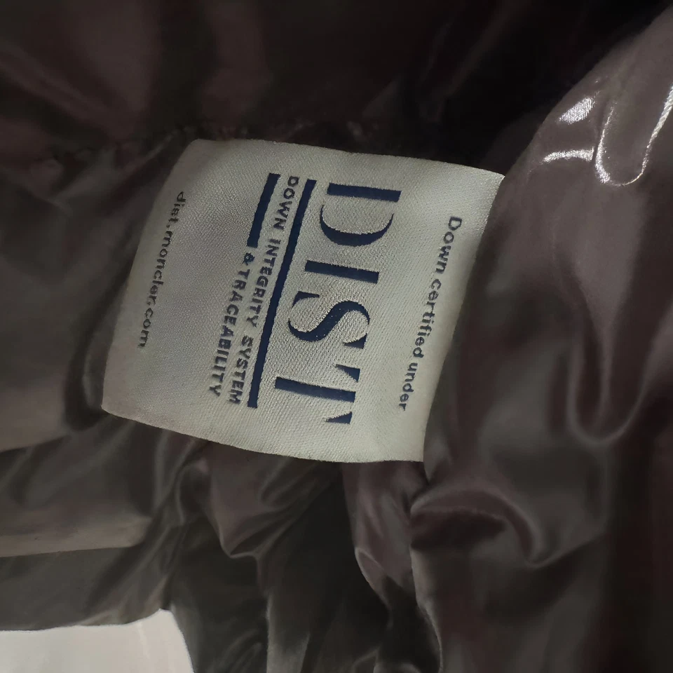 正品 Moncler 男式黑色羽绒玛雅夹克 — 第 4/4 张图片