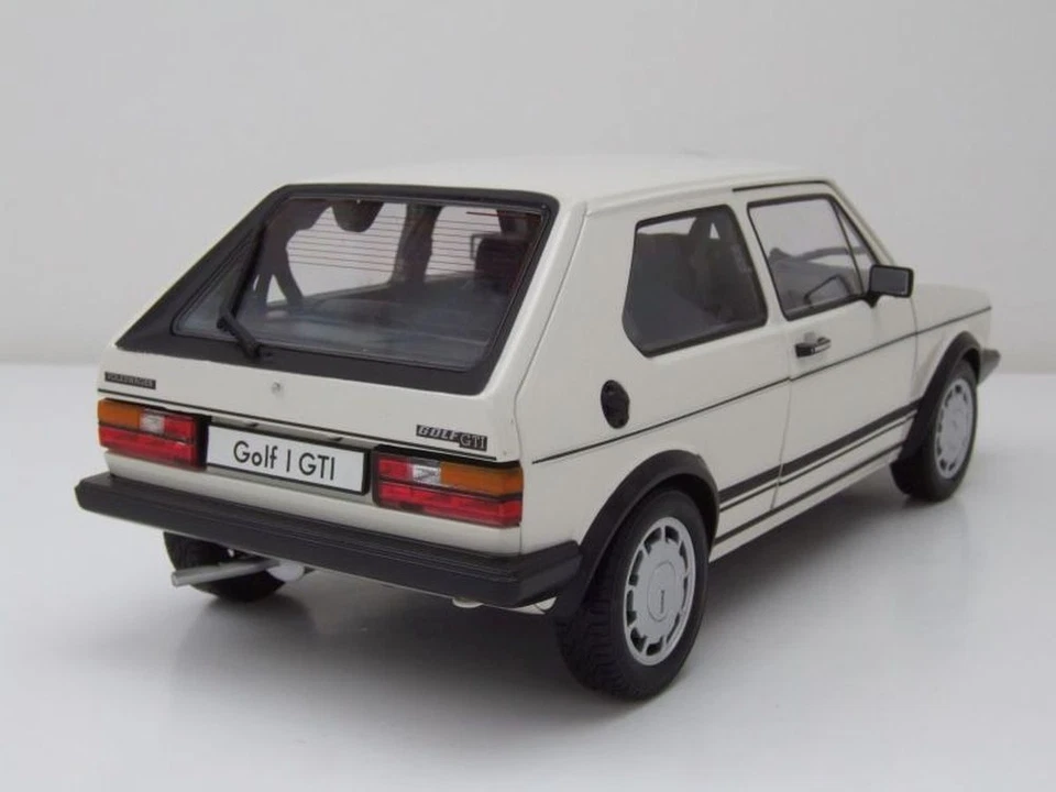 VW Golf 1 GTI Pirelli 1982 Blanco Modelo De Coche 1:18 Welly - Imagen 2 de 4