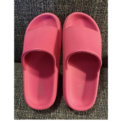 FILA Women's Lightweight Pink Synthetic Slide Sandals Size 7 Casual Summer